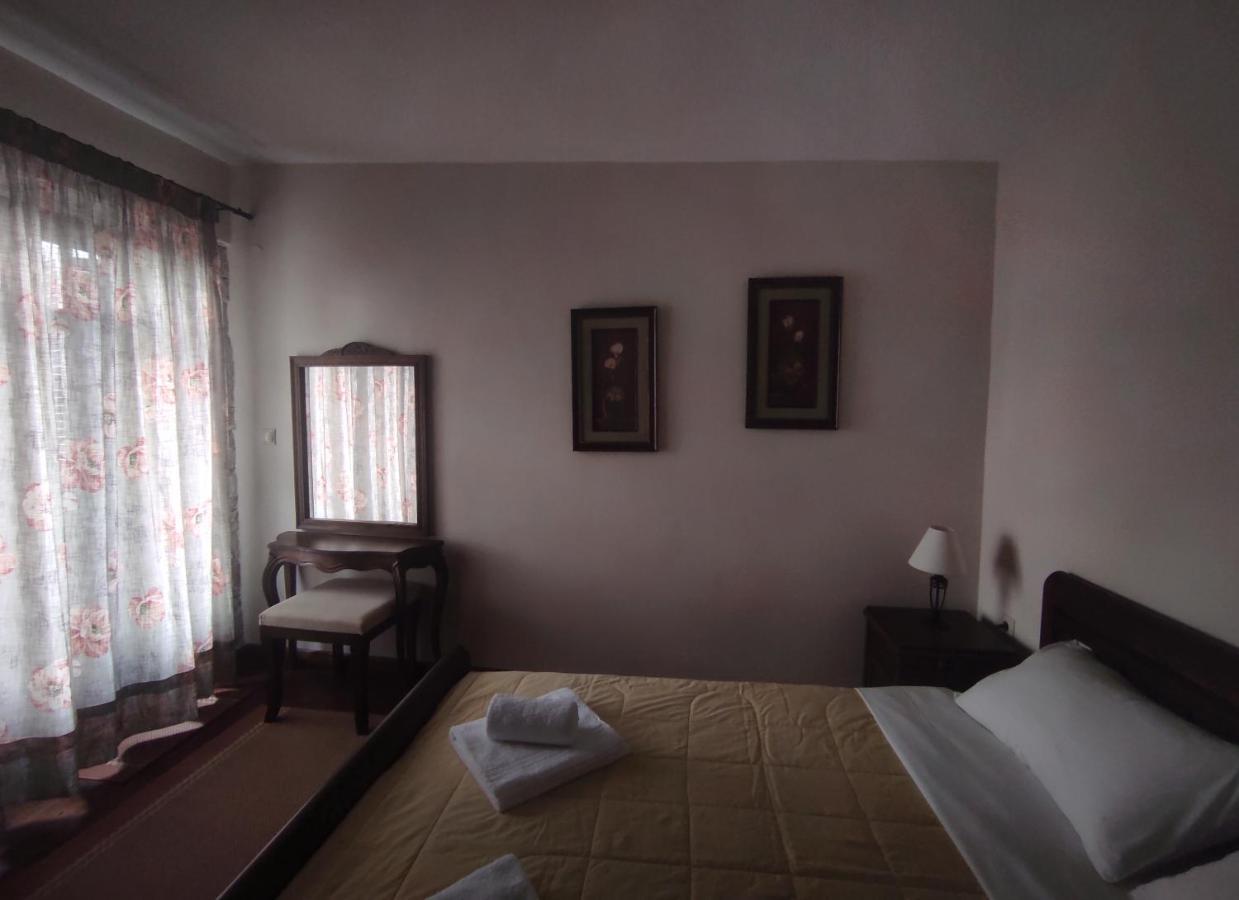 Meterizi Guesthouse Varvítsa Dış mekan fotoğraf