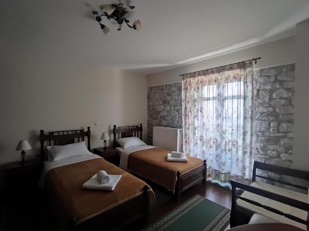 Meterizi Guesthouse Varvítsa Dış mekan fotoğraf