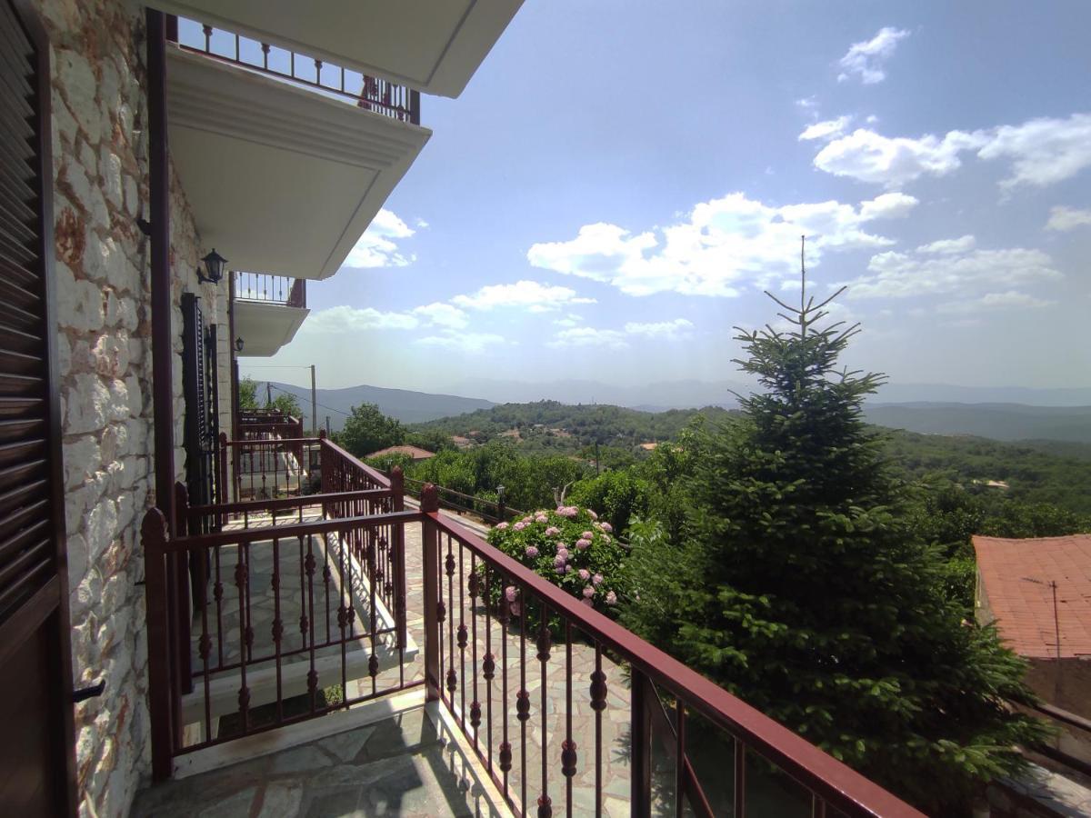 Meterizi Guesthouse Varvítsa Dış mekan fotoğraf