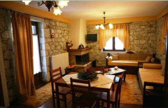 Meterizi Guesthouse Varvítsa Dış mekan fotoğraf